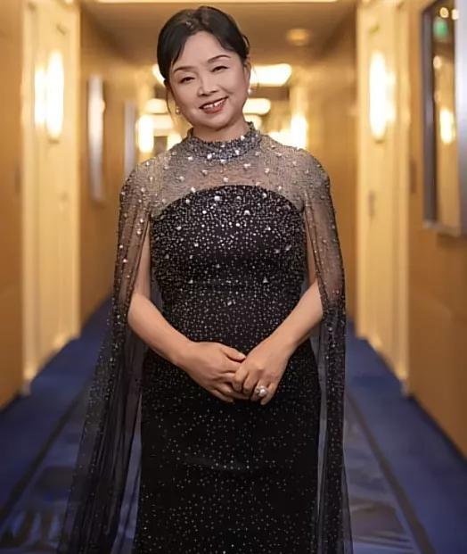 离开没本事的男人是真的有用！谁能想到一个普普通通的中年妇女苏敏，能够从河南走到