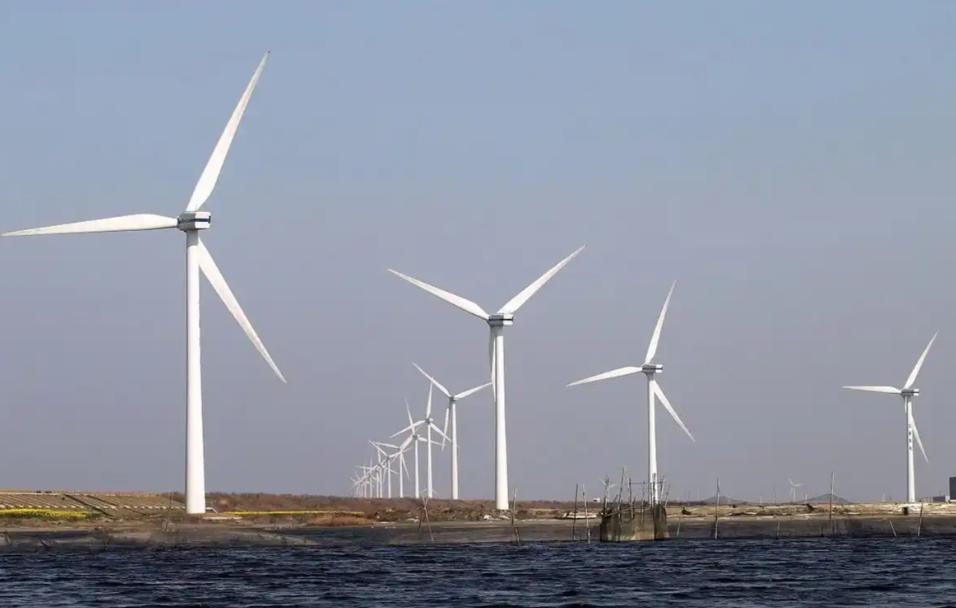 不得不佩服，中国的战略眼光，还是很敏锐的。中东一打仗，石油运输就不稳。很多国家