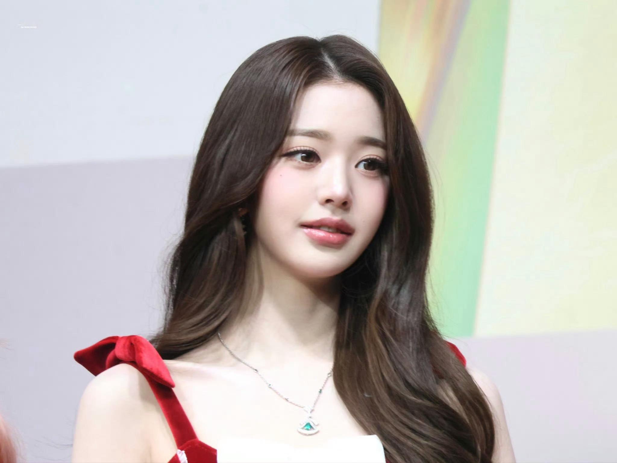 大大的圆溜溜像宝石一样的核桃眼杏仁眼这也太漂亮了….✨