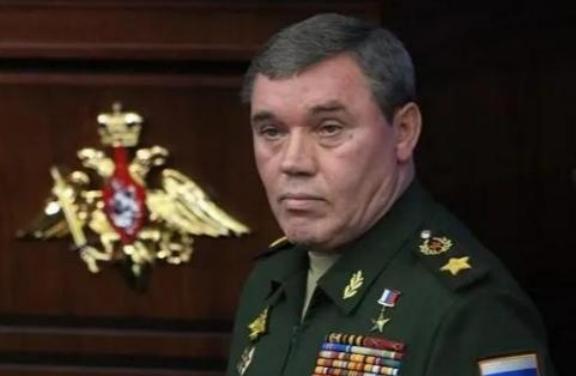 很多人都以为，俄乌战争，快把俄罗斯给拖垮了。错了！真相是，这场战争，正在为俄罗斯