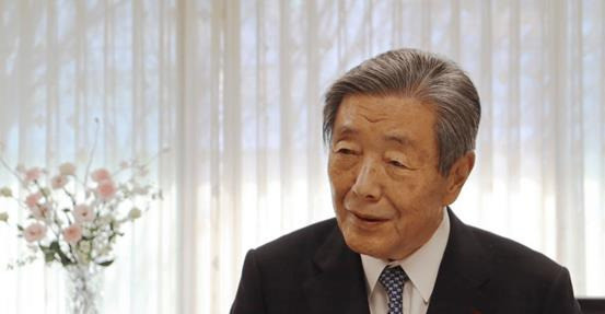 日本不信美国了想靠中国天塌了！八成日本人居然觉得美国靠不