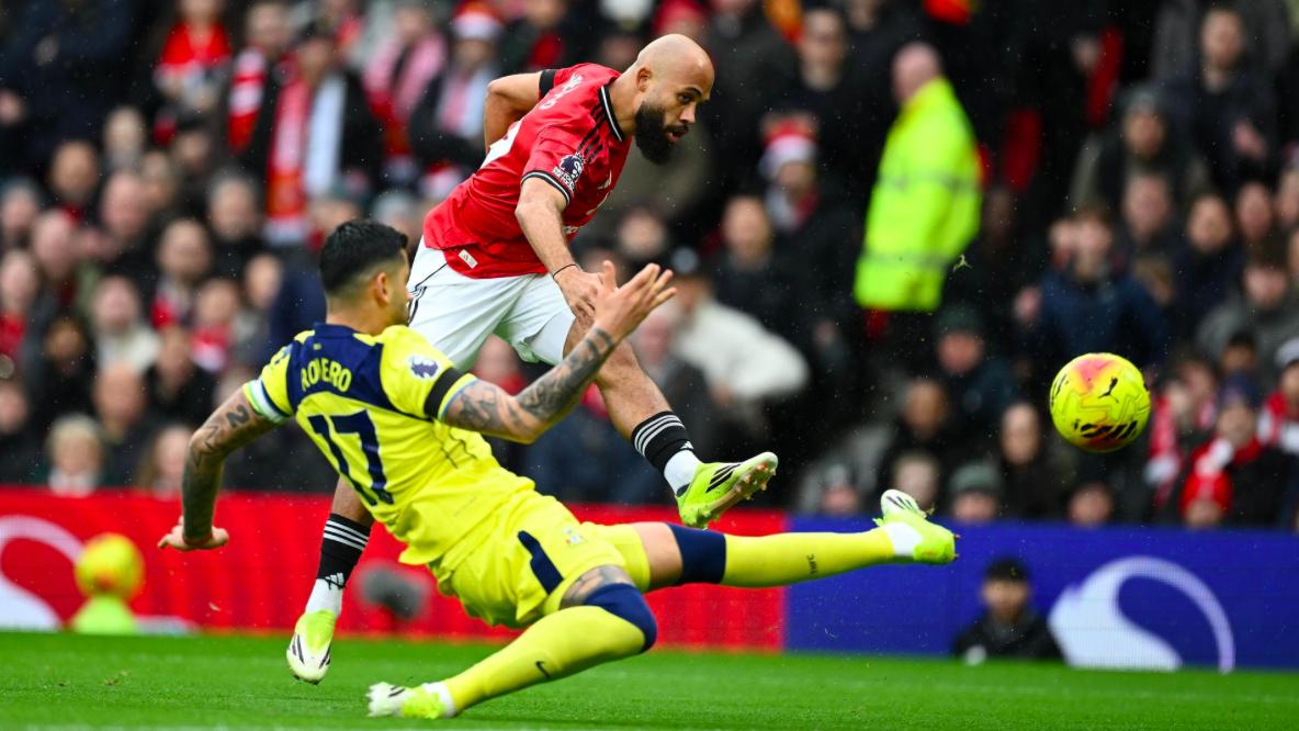 曼联2-0热刺！4连胜+8轮不败！近9次交锋首胜对手