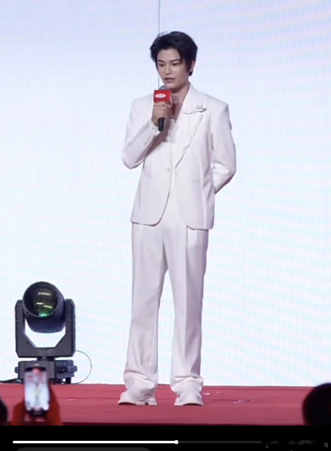 丁禹兮怎么变肿了？还能回到慕子期的巅峰时候吗？