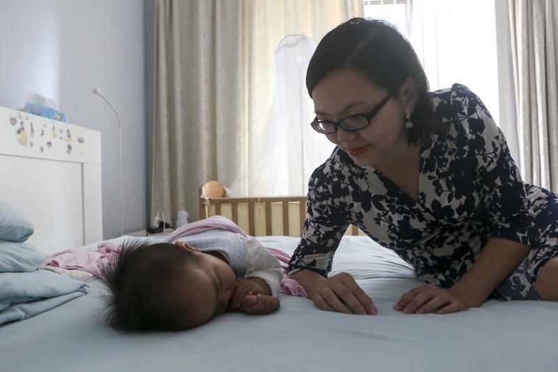 35岁辞职带娃1年，我悟透3个扎心真相，普通妈妈别再硬扛去年今天，我辞掉了