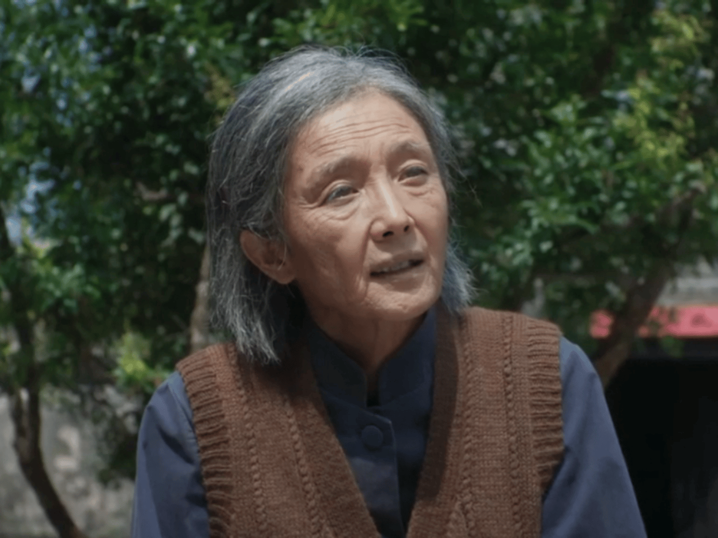 我爸说这个老年扮相特别像我奶奶[哭哭][哭哭][哭哭][哭哭]​​​