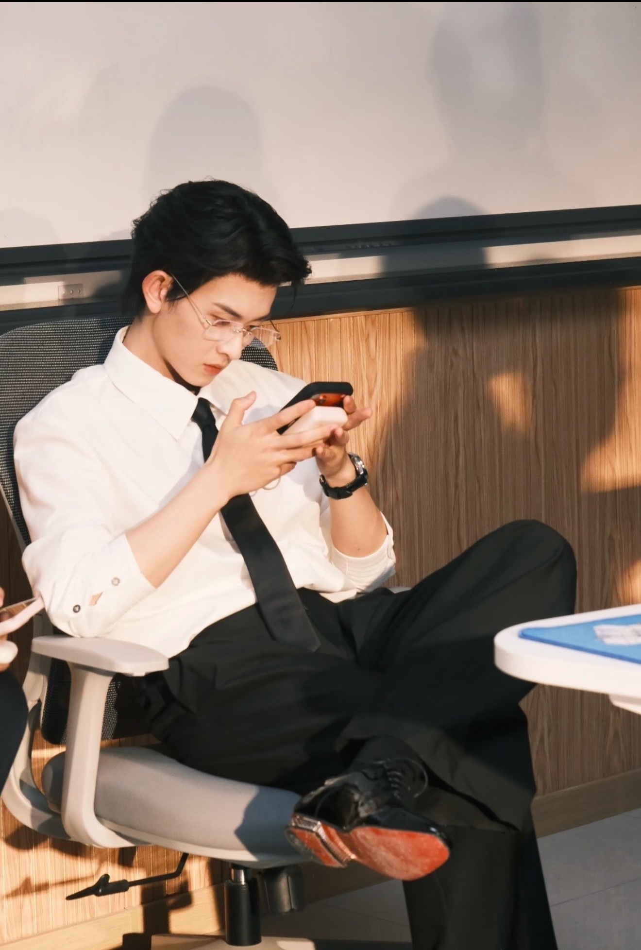 虽然只是个短剧，但是真的有在太奶3里get到陈添祥演技啊啊，演智商五岁的孩子和调