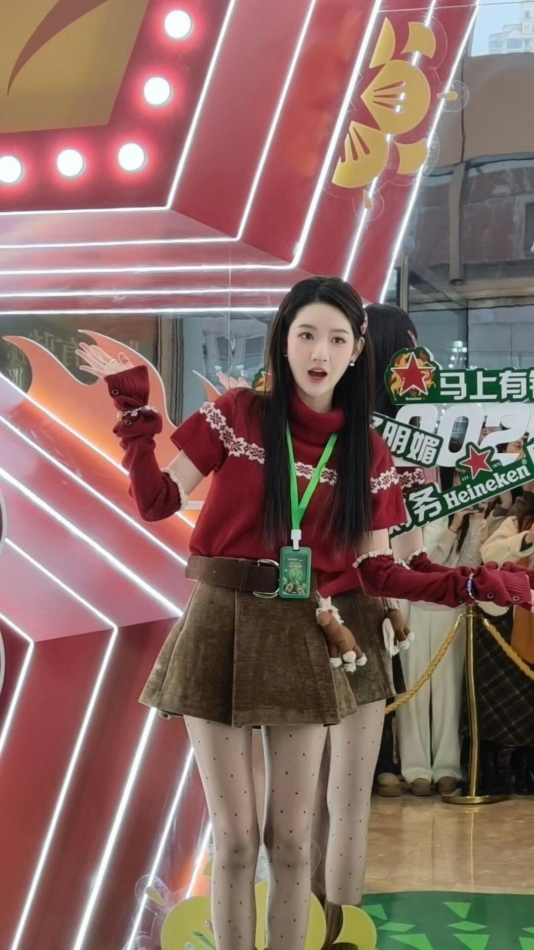 天南地北大拜年[大笑]拜年了