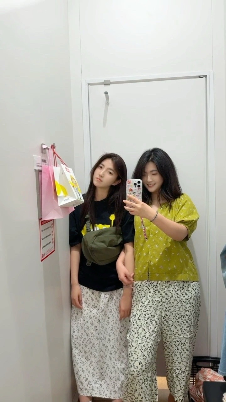 我说我饿昏了你到处说我二婚了​​​
