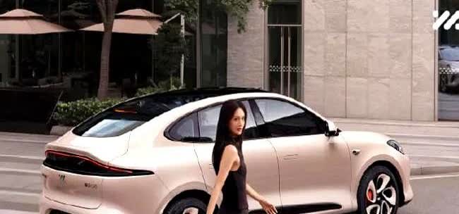 听我一句劝，2025年买车别犹豫：1.50万整一台问界M9就对了！2
