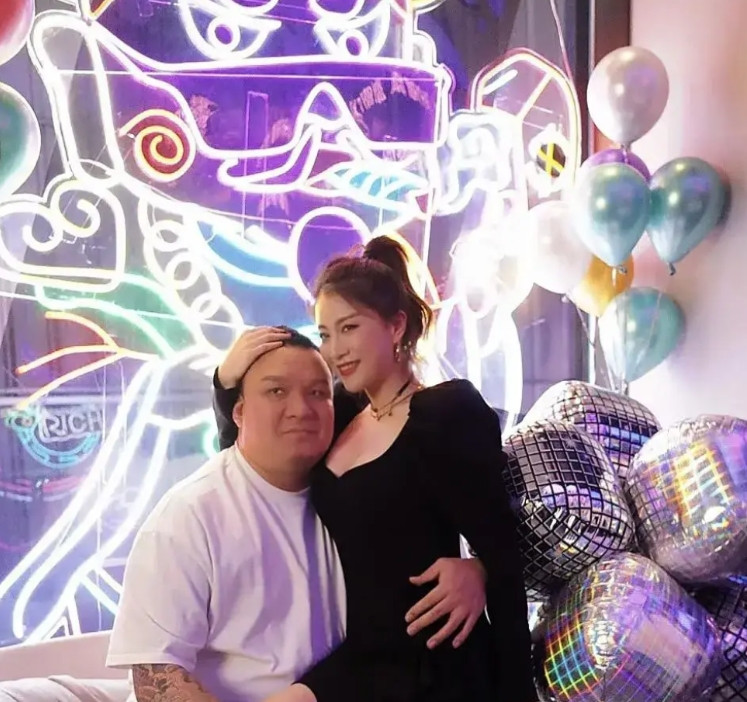 李嘉格现在的情况，其实给还没结婚的姑娘们提了个醒：哪怕你长得再好看、再能赚钱，也