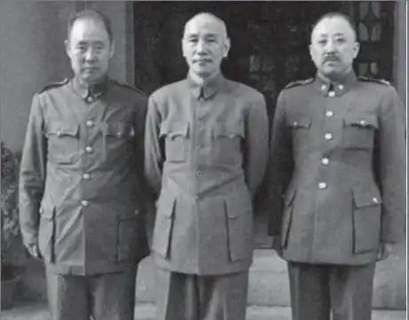 1949年傅作义放走5名国军高级将领，以为是最后的兄弟情义，30年后才知其中一人