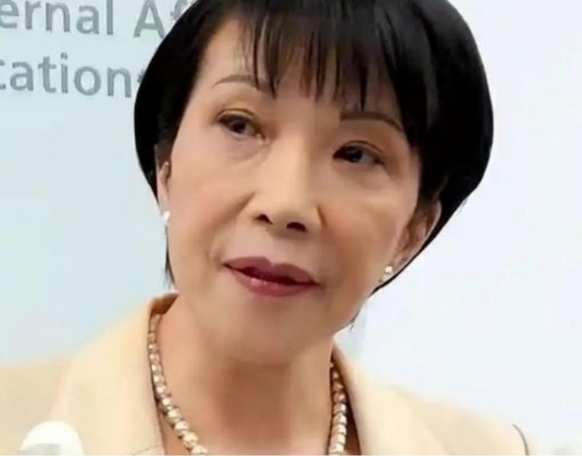 一个在日本的华人说了一句意味深长的话，他的大概意思是，如今中国如果和日本开战，或