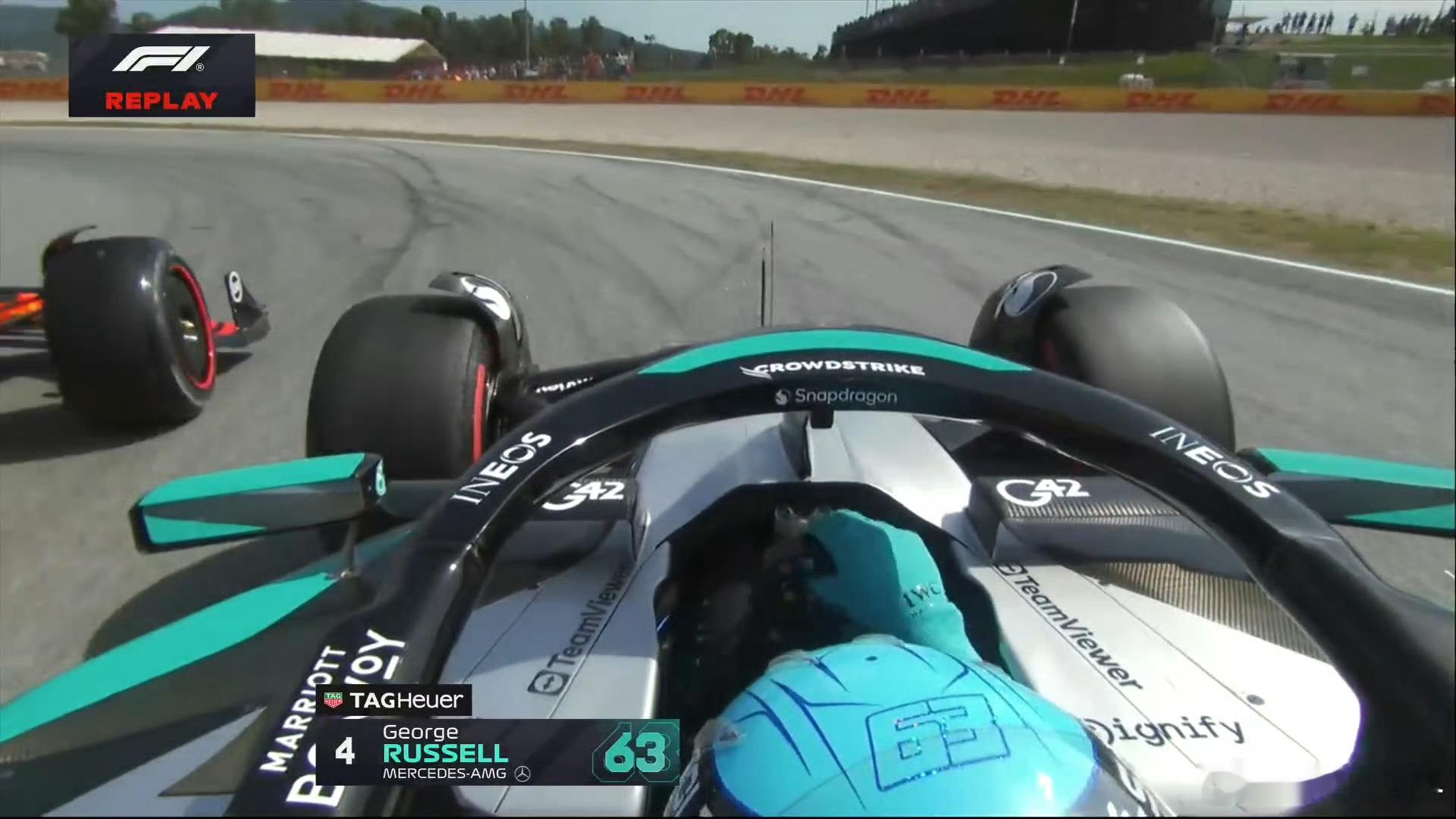 2025F1西班牙大奖赛维斯塔潘这一撞，把自己几乎送进了和红牛车队的「跳出条款