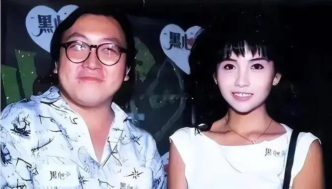 1997年，邱淑贞和王晶分手，转眼嫁给了身价几十亿的沈嘉伟，可结婚当天，有人嘲讽
