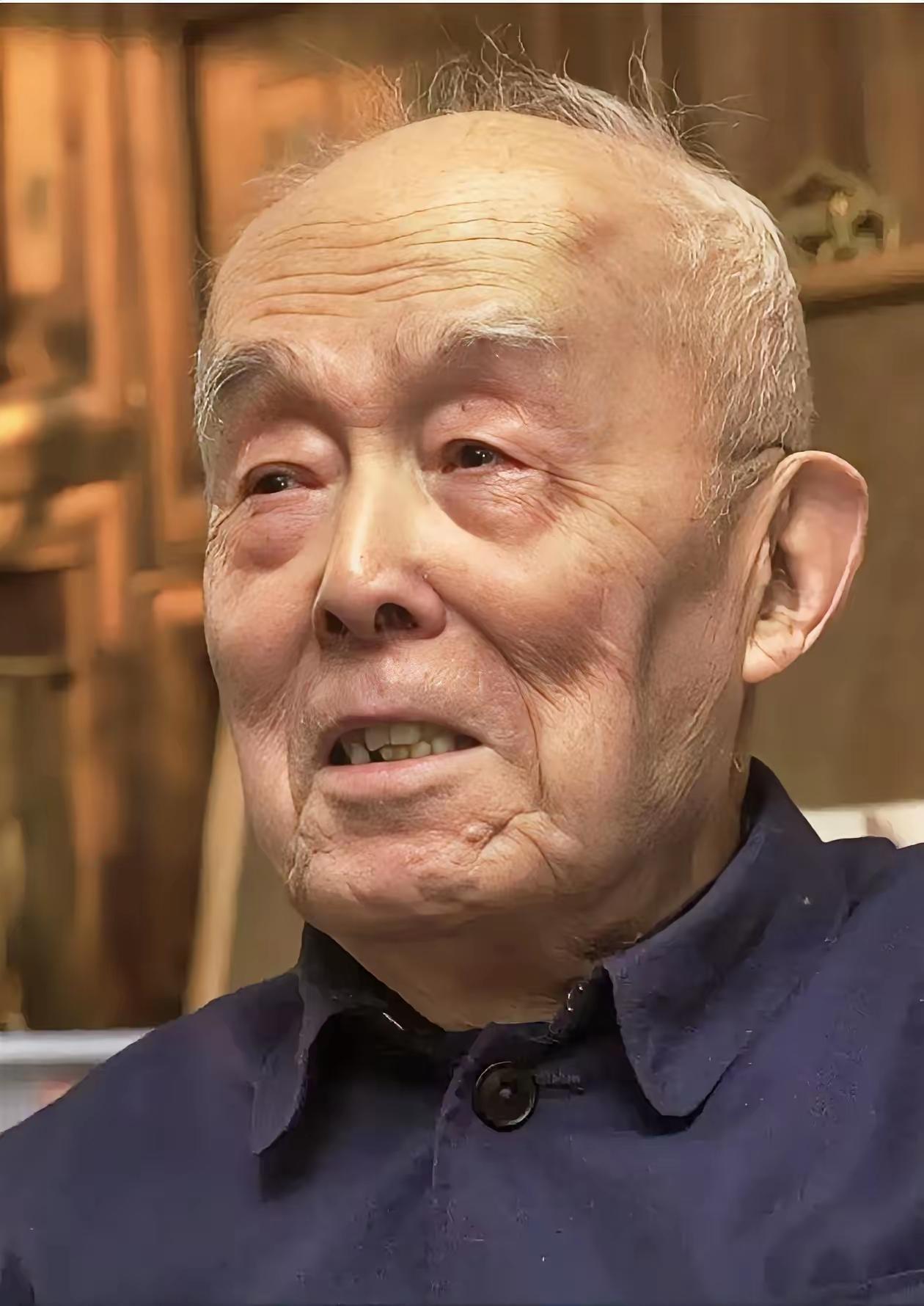 非常现实的一段话：“如果你有退休金，并且子女找了外省的伴侣，那我奉劝你一句：老了