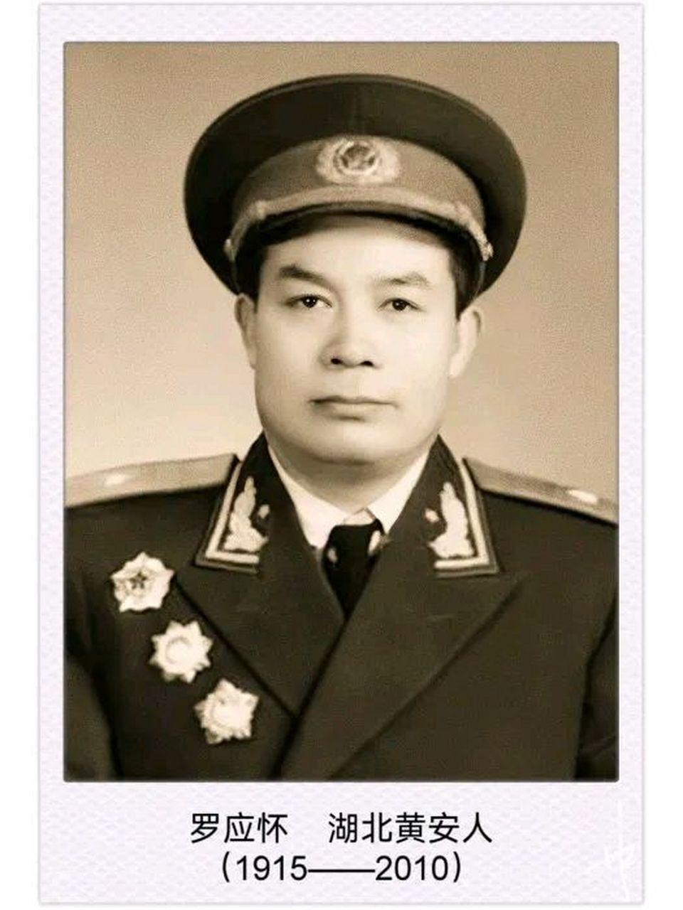 1942年淮北朱家岗，新四军26团被千余名日伪军重重包围，血战至弹尽粮绝，战士们