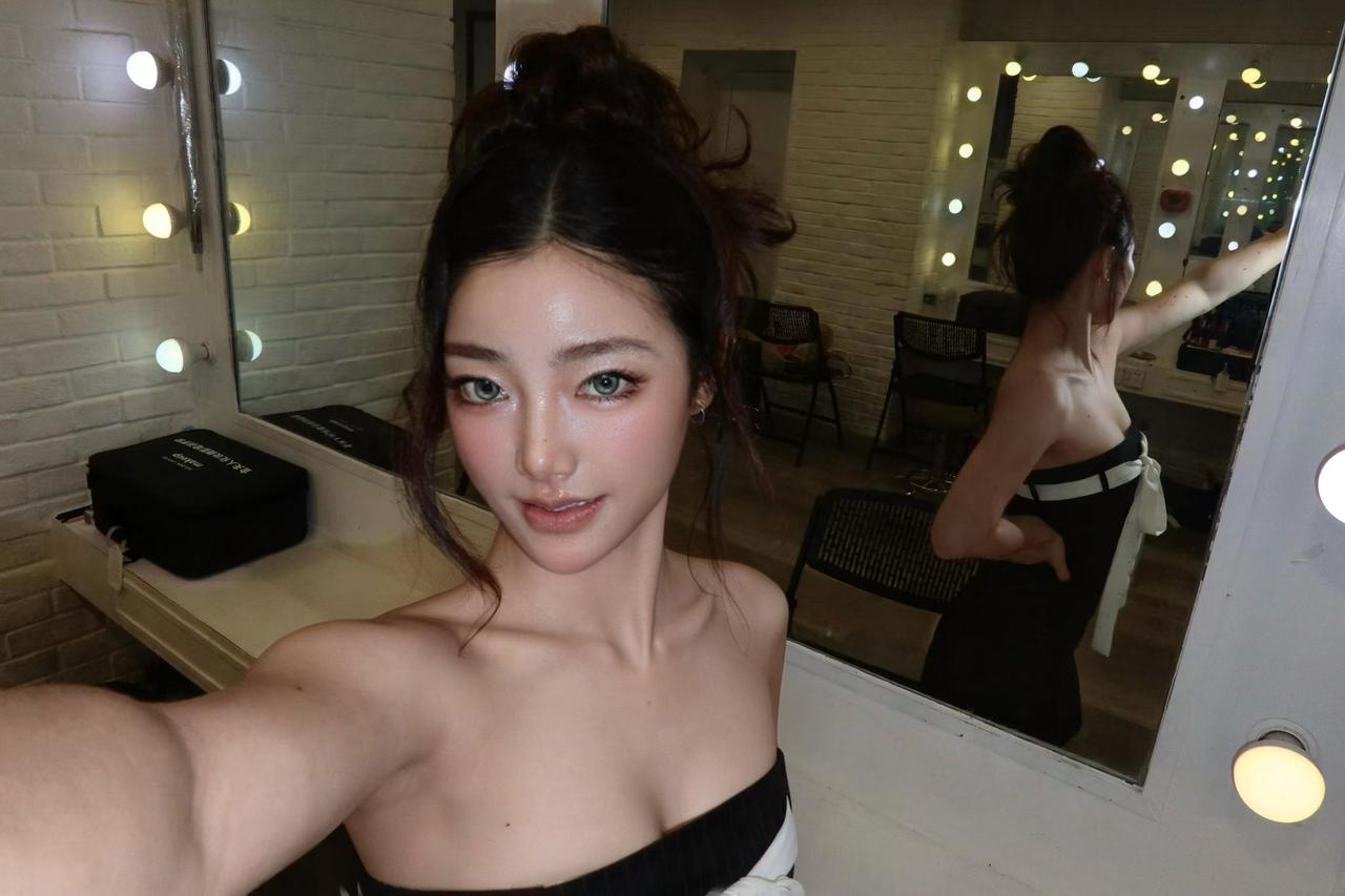 名媛的生活，如此的残酷、无情、现实！
