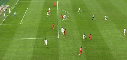 圆月弯刀！维塔尔世界波进死角，海港1-1扳平！