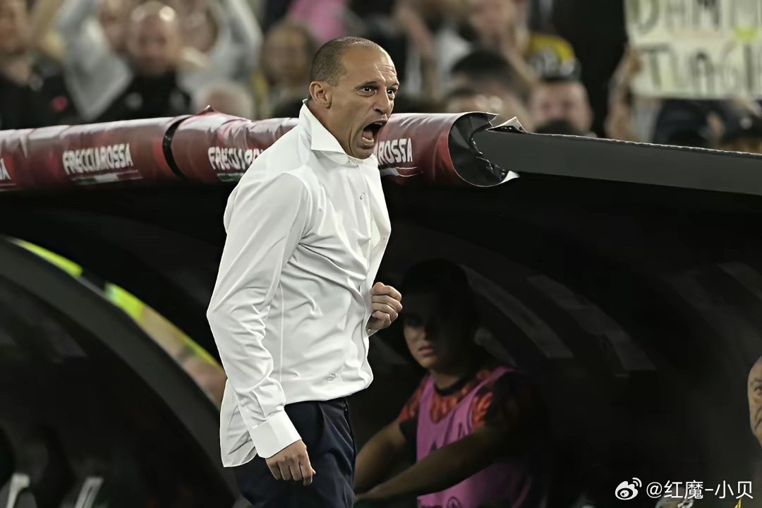 终场前连进两球，AC米兰夺冠！这场比赛，国际米兰旧将奥代罗表现出色，莱奥多次好机