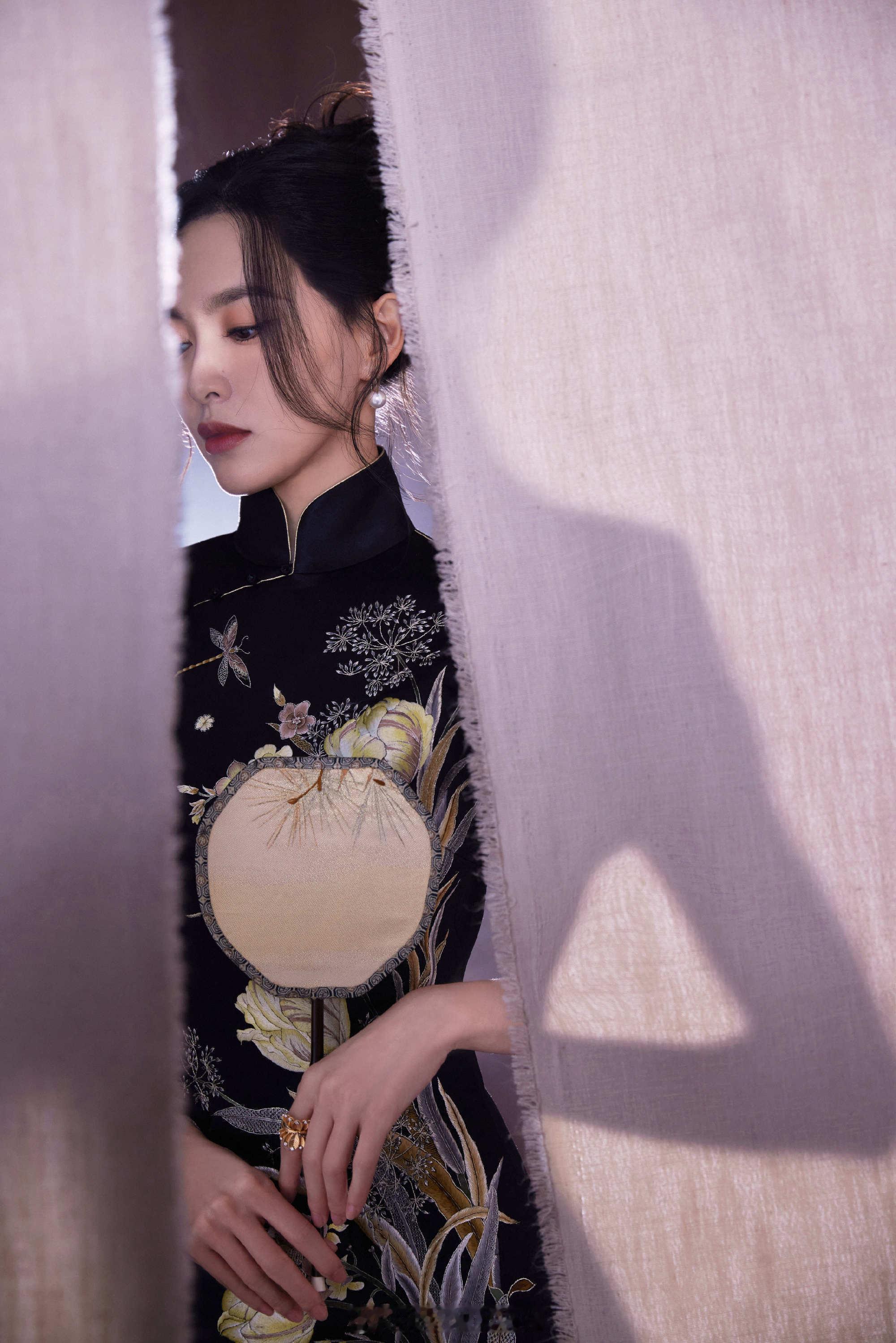 唐嫣旗袍穿搭优雅明艳的糖糖