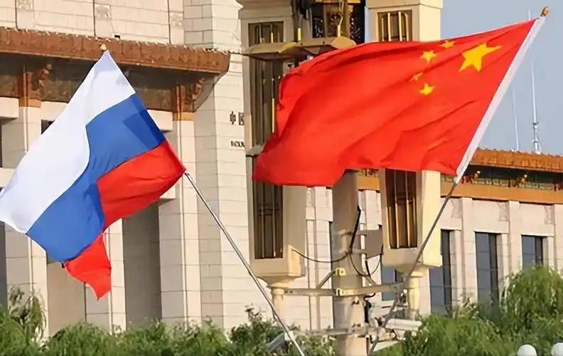 中国现在不需要提防日本跟美国，中国现在最需要提防的国家是俄罗斯！之所以这么说，是