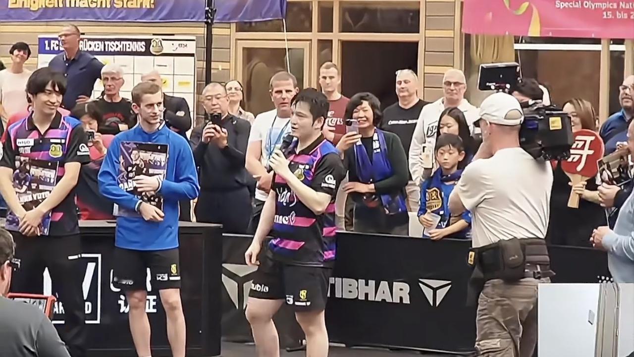 樊振东告别仪式一句话：全场都“泪目”了！在萨尔布吕肯为樊振东举行的告别仪式上，