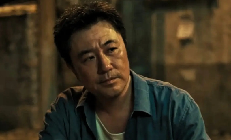 《树影迷宫》周卫平竟然十八年都没被抓住。胡同杀手十八年没被抓住我能理解，因为