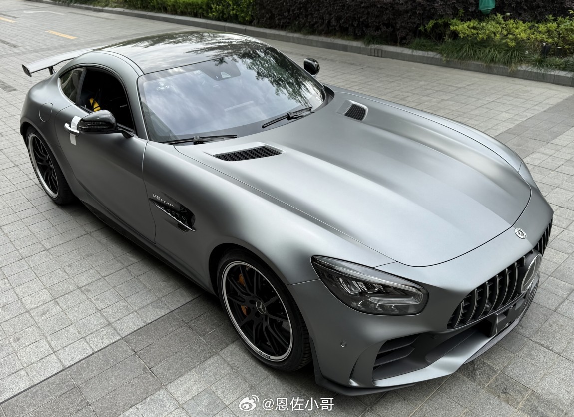 GTR不止是日产有奔驰也有这辆奔驰AMGGT-R车辆于2020年5