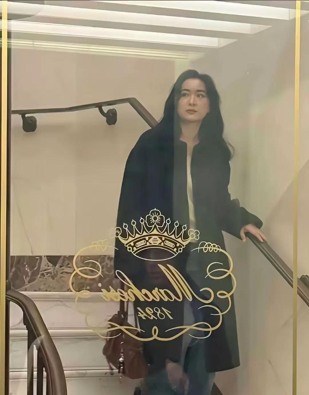 贾玲已经完全是另外的人了，现在好高冷