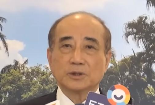 台前“立法院长”王金平今早在韩国瑜陪同之下现身“立法院”，对于马英九身体状况，王