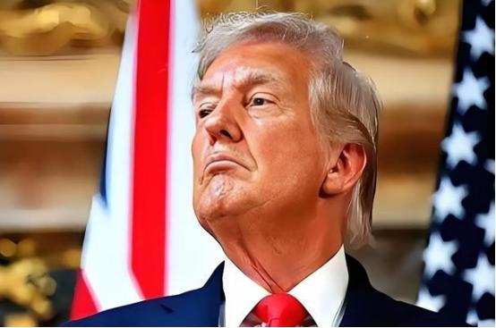 美国霸权双标玩到极致！封锁航天芯片电动车、制裁伊朗石油，却逼中国稀土无条件敞开；