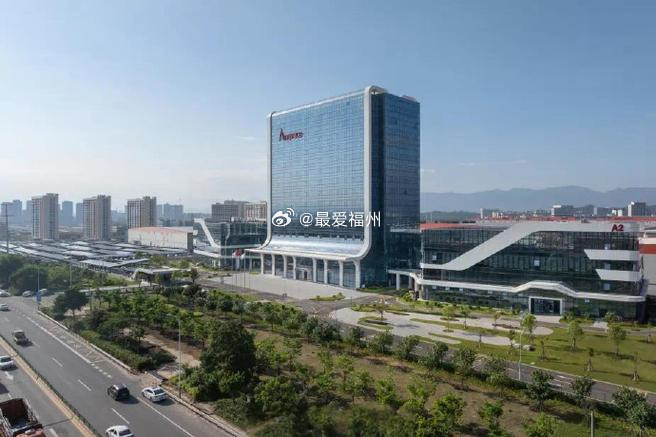 3闽企跻身《财富》中国科技50强今年福建共有3家企业上榜，分别为宁德时代（排名