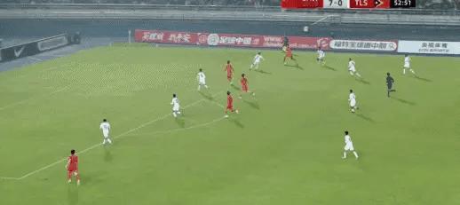 中国男足国字号整一年正赛，最虐菜的一场，好久没有看到这种超级大比分出现了！这场