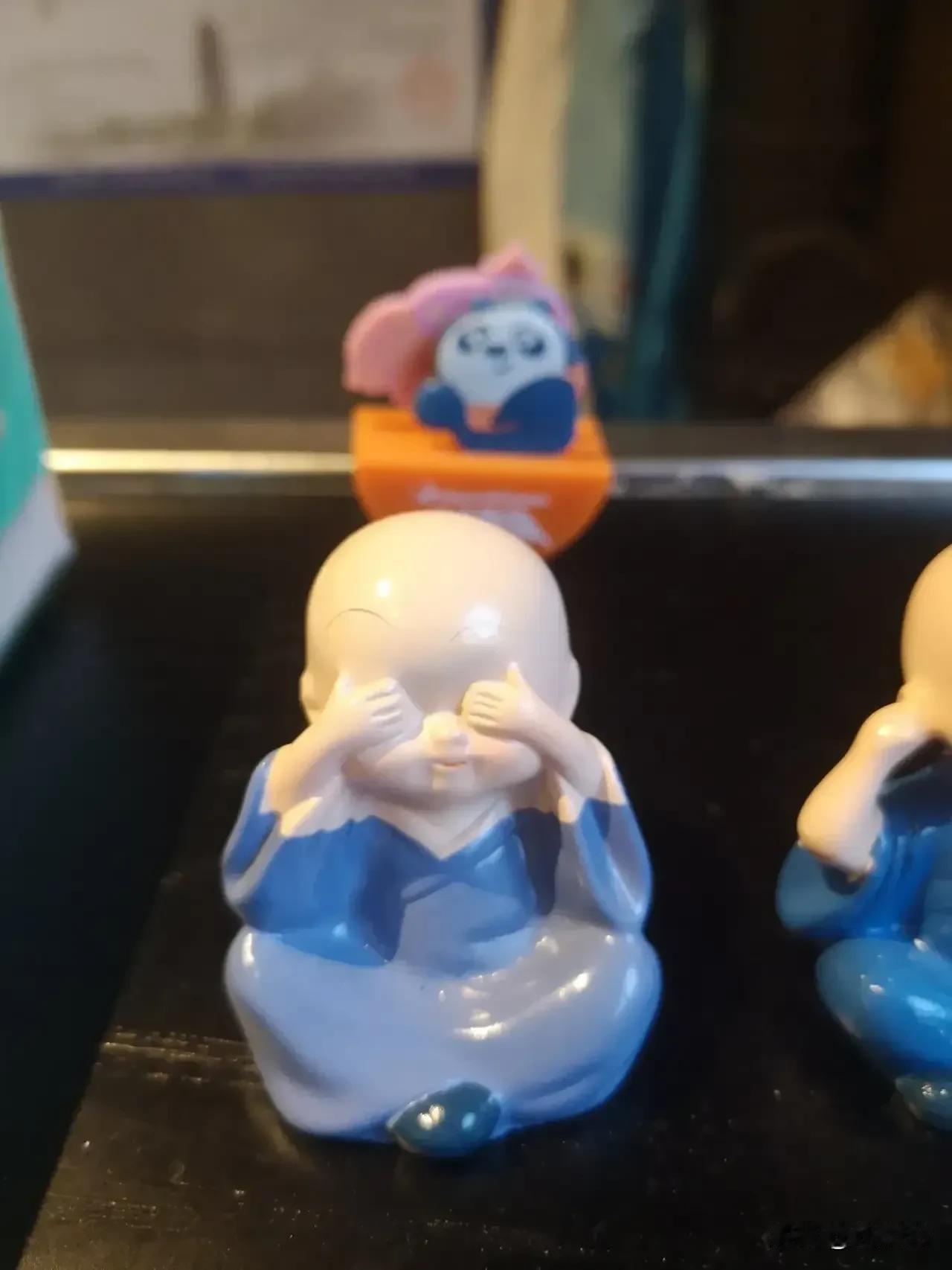 我发现：一个人容易内耗，emo，并不是因为自己心眼小，想不开，而是身体在告诉
