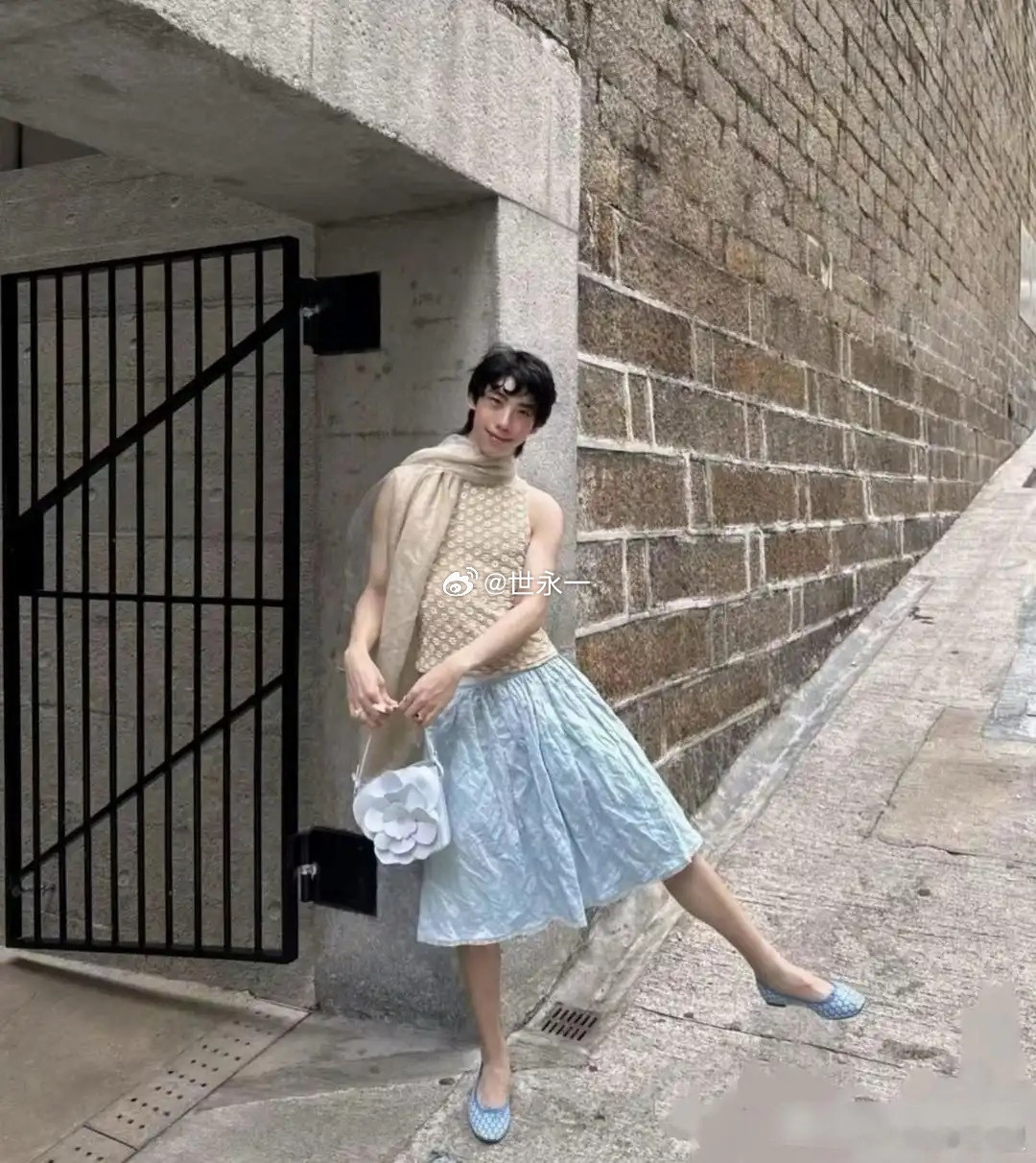 伊能静的儿子，这是走上了向佐的赛道吗