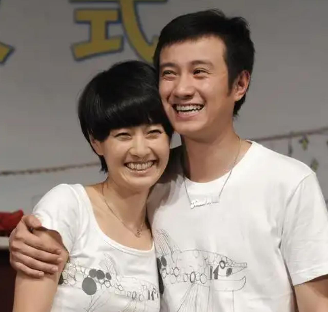 文章确实有魅力，三个女朋友，分别是70后、80后和90后。估计，这也是很多8