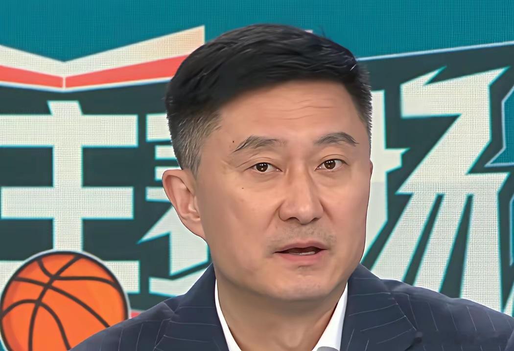 直击痛点！杜锋点评男篮大败日本，句句点出球队致命短板杜锋指导一针见血剖析本次对阵