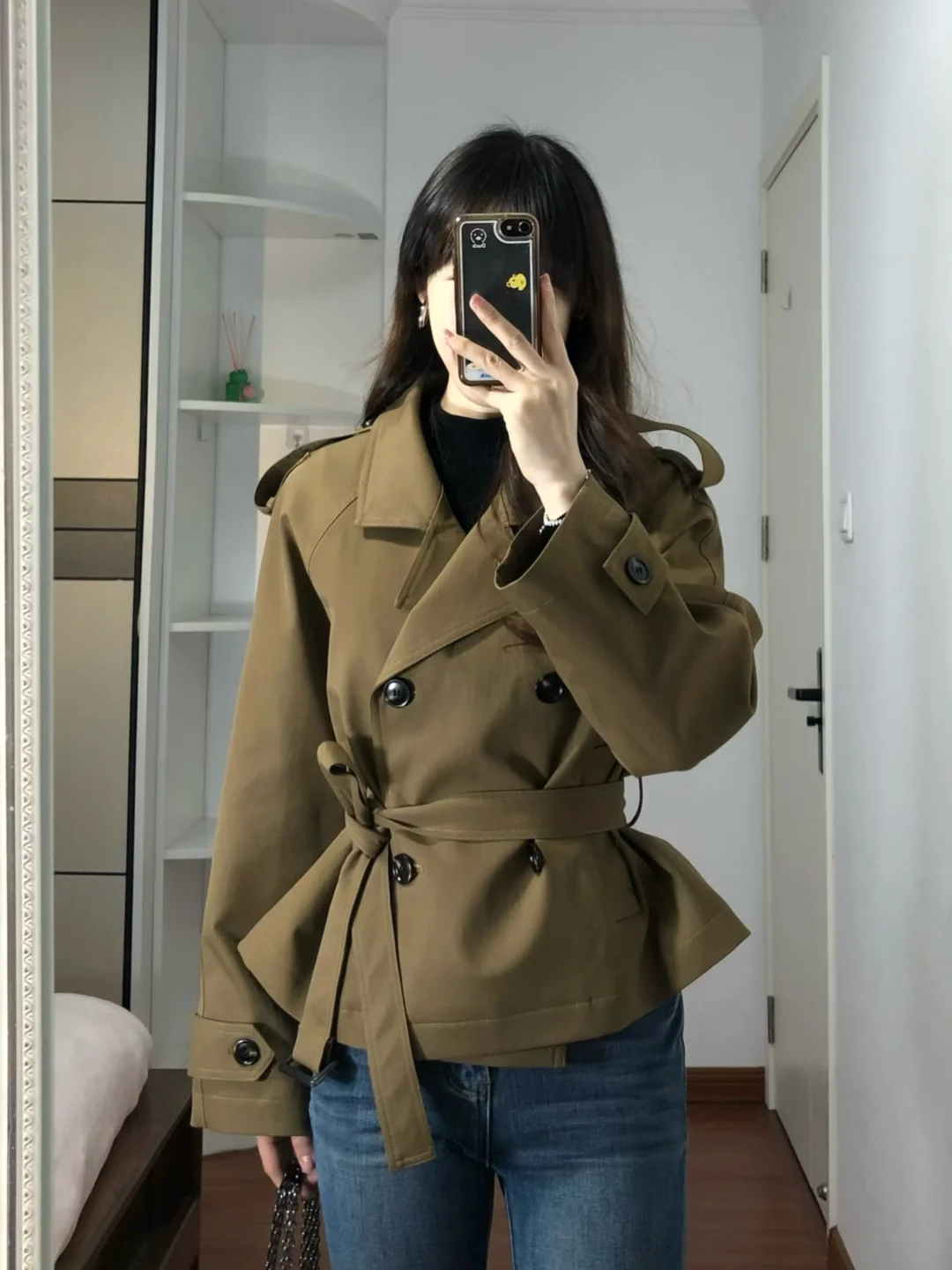 今年第一件短风衣！好掐腰