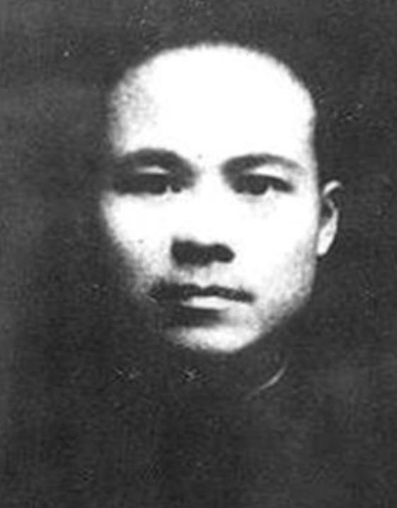 1949年，流落澳门的包惠僧，得知新中国成立后百感交集。主动和写信请求重回组织怀