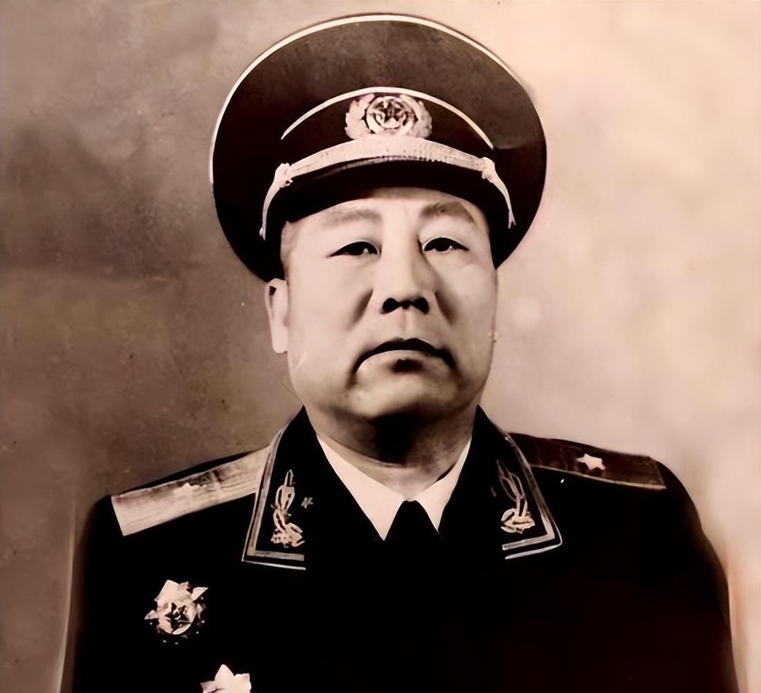抗战胜利后，最早进东北的并非曾克林，而是一支被忽视的空降部队1945年8月1