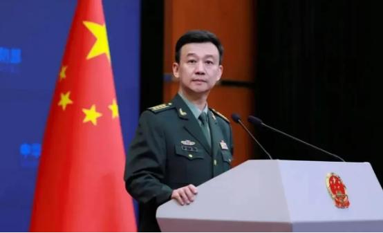 “从现在起，这片空域你们动不了！”1月10日，美军3架B-1B“枪骑兵”轰炸机逼