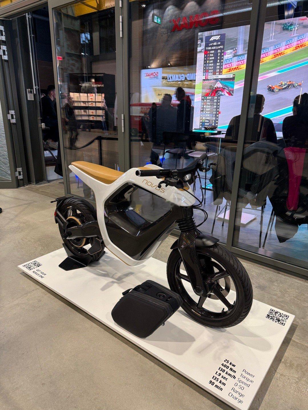 电动摩托车有小伙伴感兴趣吗？