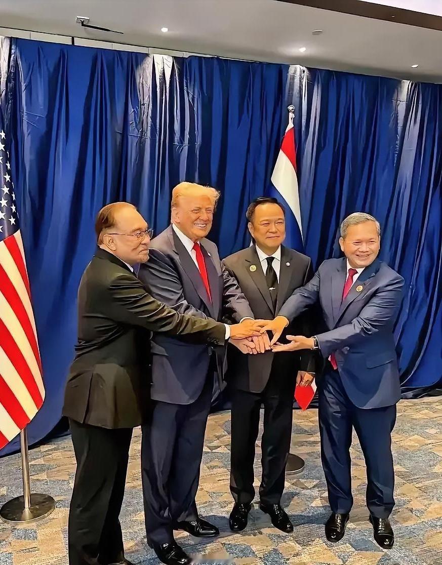 特朗普可能想不到,中国不参加东盟峰会,是怕影响接下来更重要的事10月27日都等