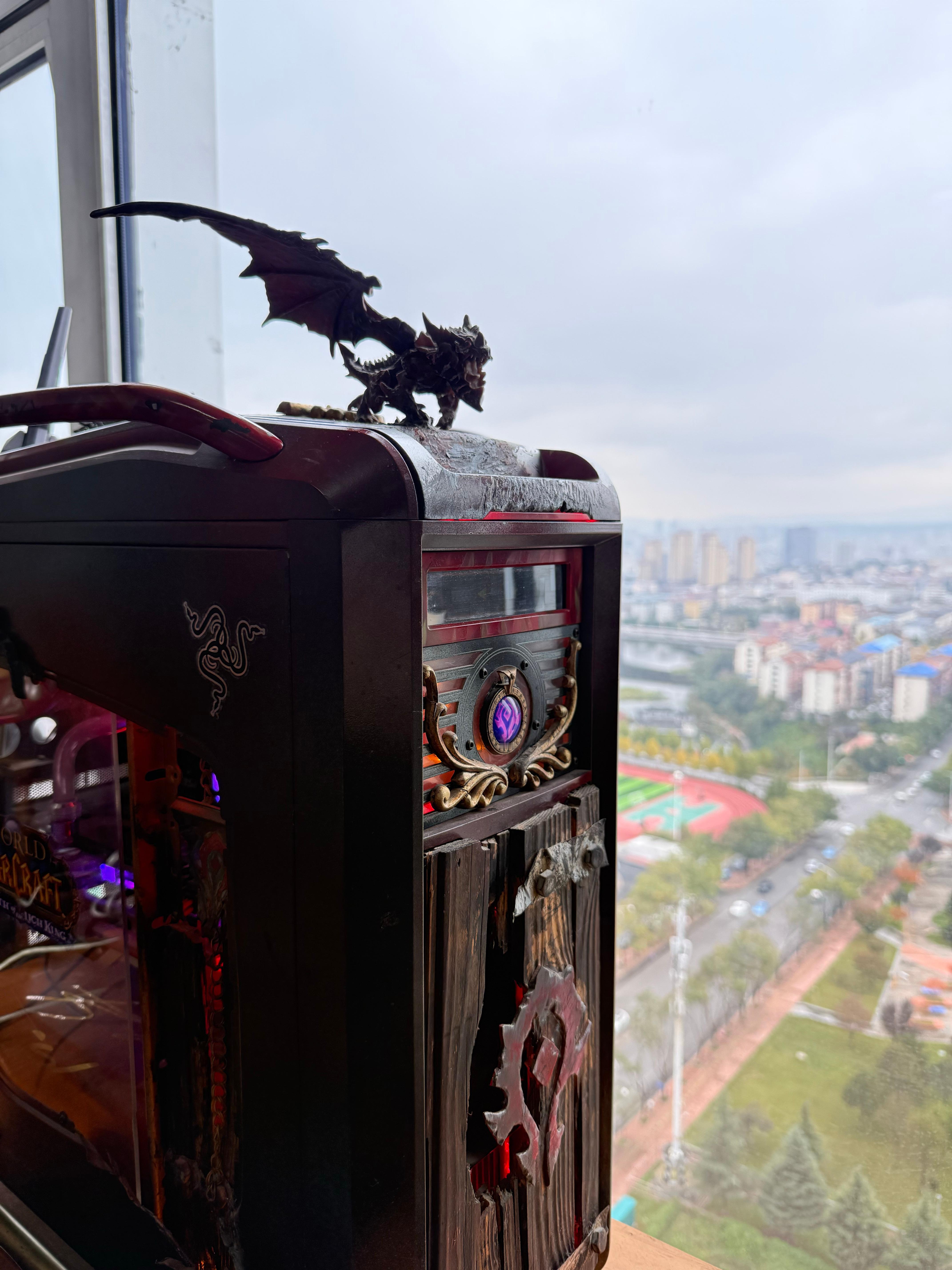 我的死亡之翼少了一只翅膀[捂脸哭]魔兽世界魔兽世界​​​