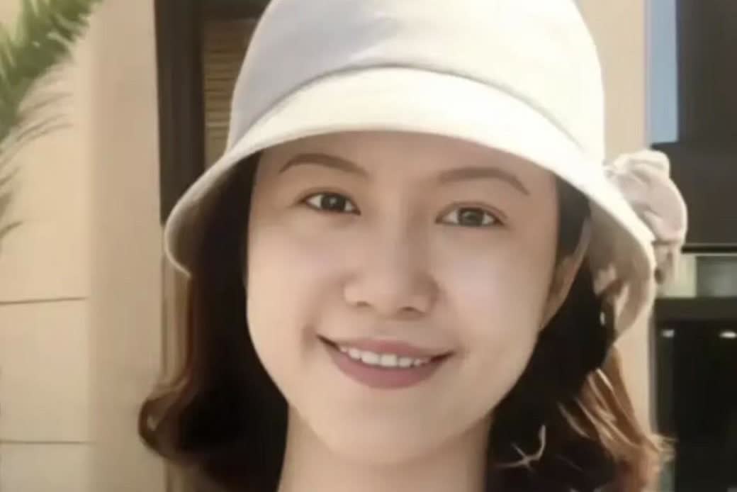 翁帆和同龄的女人相比显年轻，翁帆没有生过孩子，没有婆媳关系，没有工作烦恼，生活一