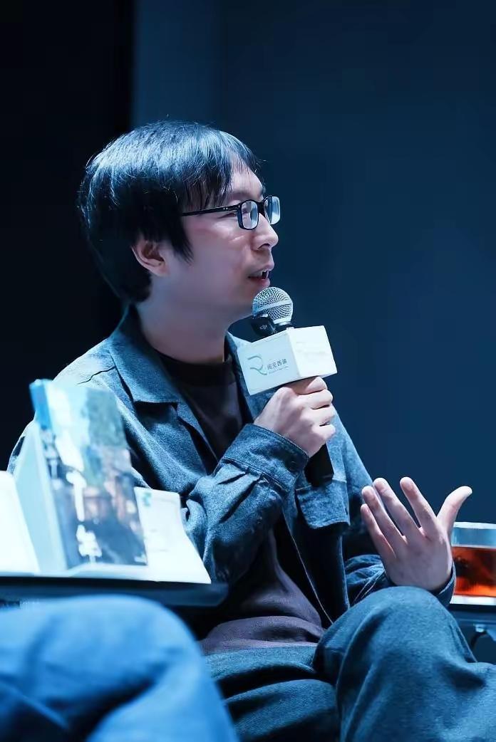 醍醐灌顶的一句话：“聪明人早就不旅游了！真正会享福的人，都改成旅居了。现在越来越