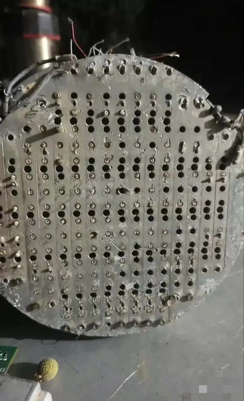 印度捡到了霹雳15E导弹残骸，他们也想弄明白一个霹雳15怎么就把飞机给打下来了。