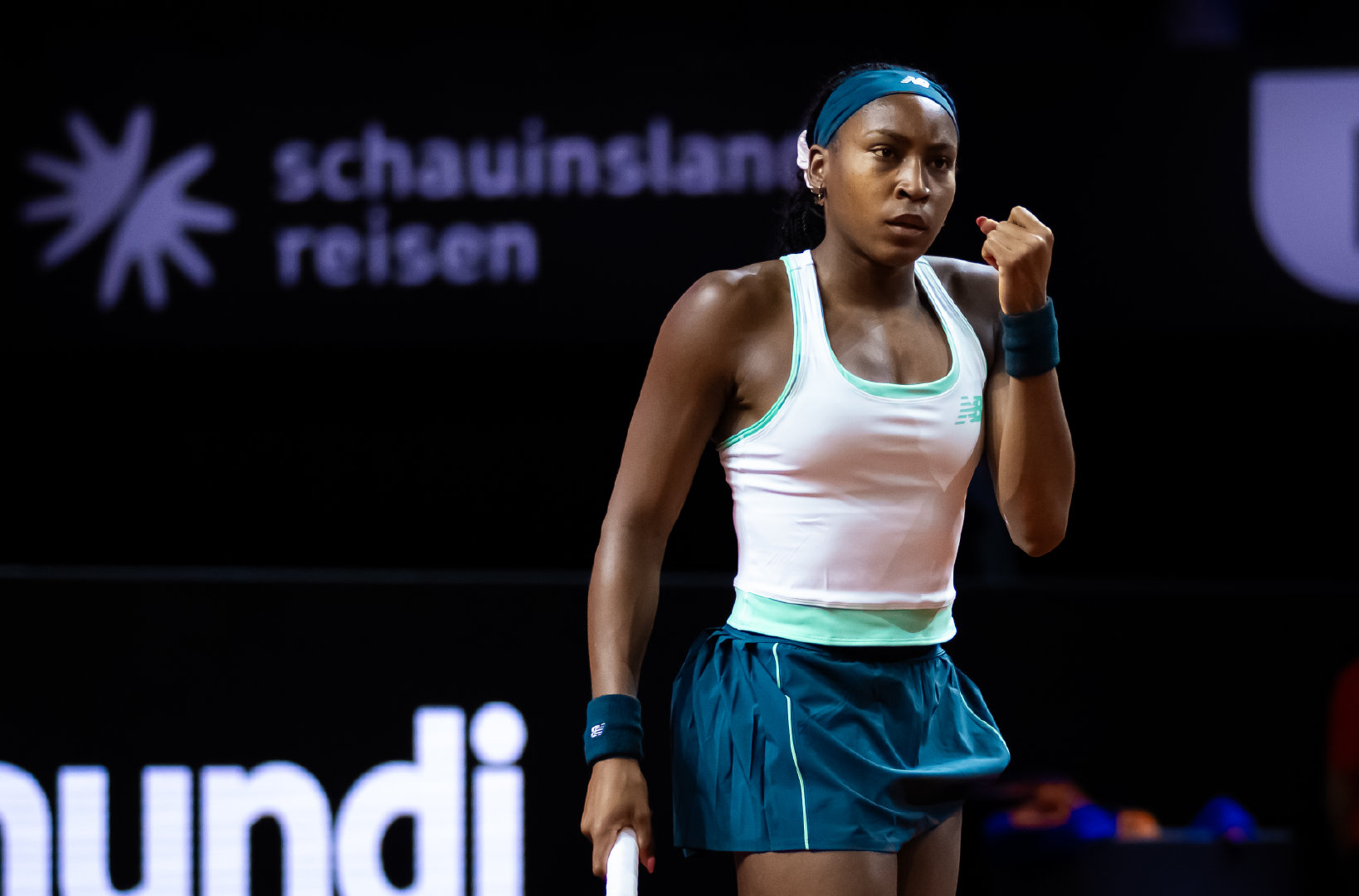 高芙晋级再战穆霍娃🍿WTA500斯图加特站第二轮，2号种子高芙在首盘克服0-3