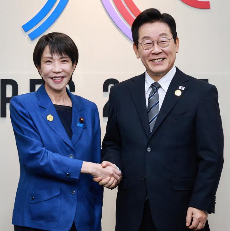 惊呆了！韩国总统访问日本前夕，高市早苗又发表惊人言论、破坏韩日关系当地时间1