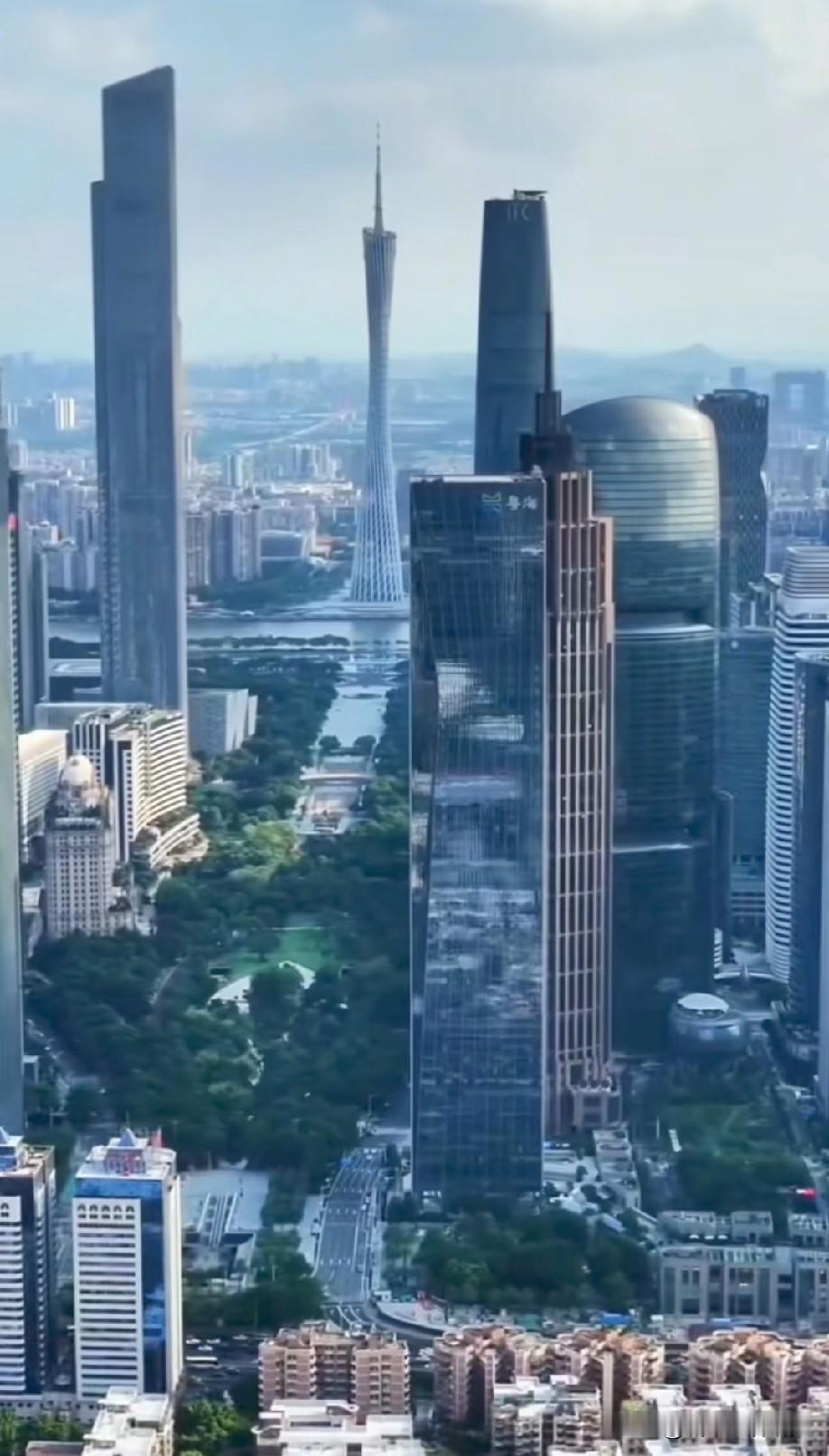 广东省2025年前三季度经济发展水平情况，广东省前三季度GDP数据已经公布了，2